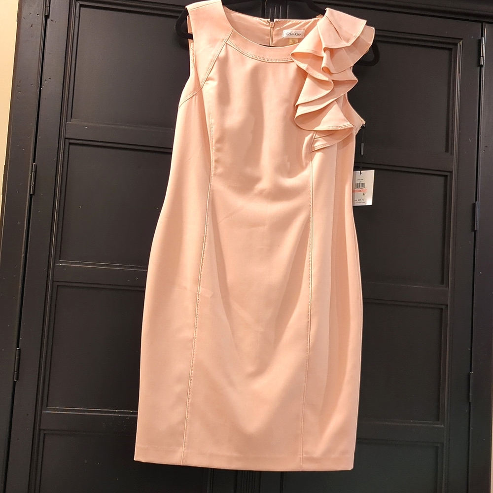NWT!  Calvin Klein Women's Dress.  Size 10